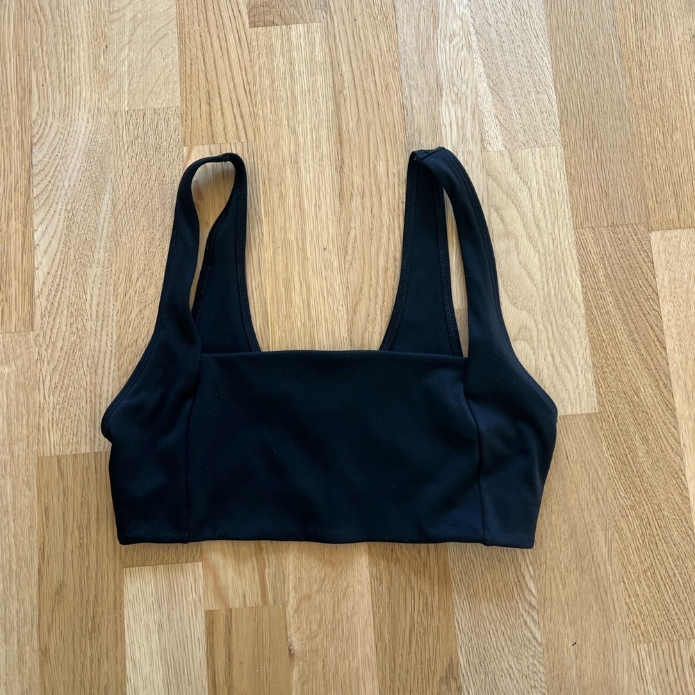 Victoria’s Secret Pink Square Neck Sports Bra *Great Condition*